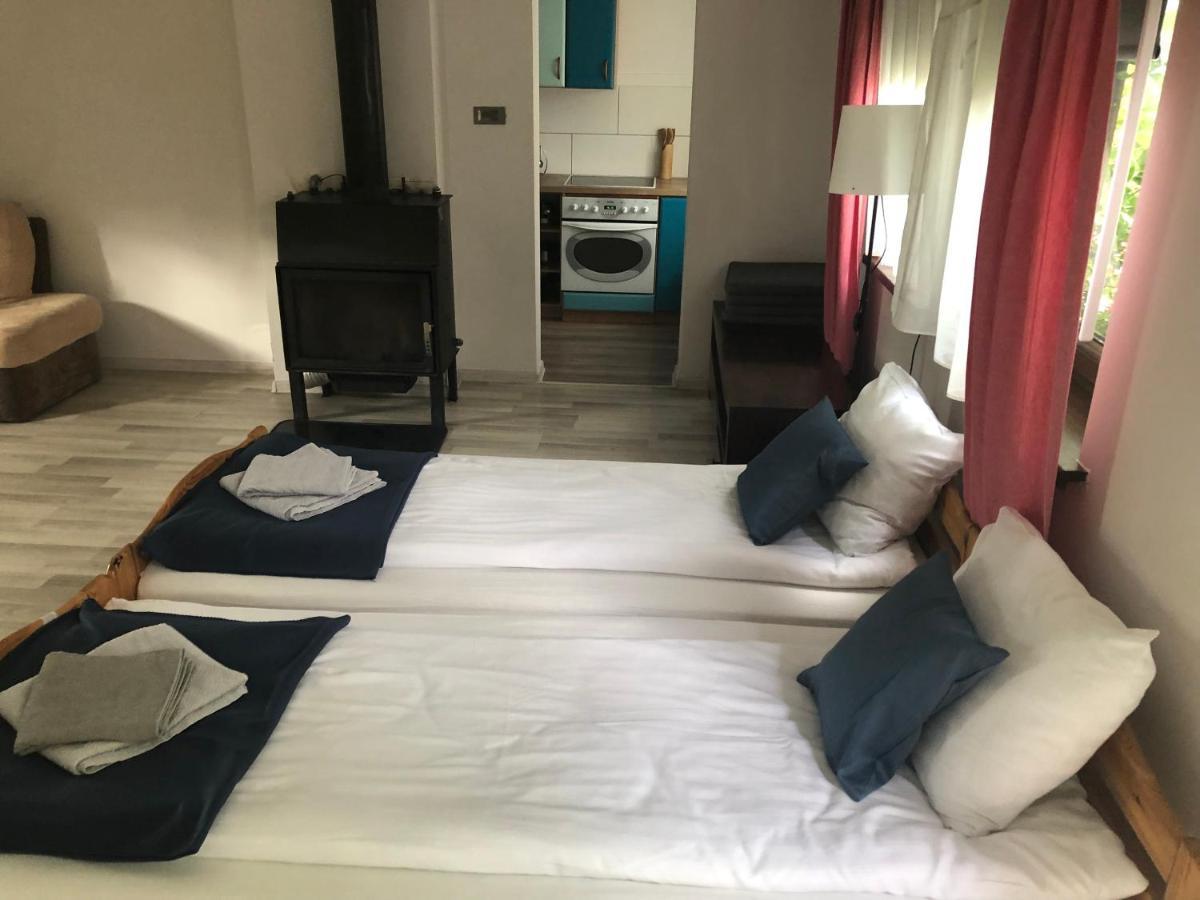 Dom Nad Krutynia Apartment Ukta Ngoại thất bức ảnh